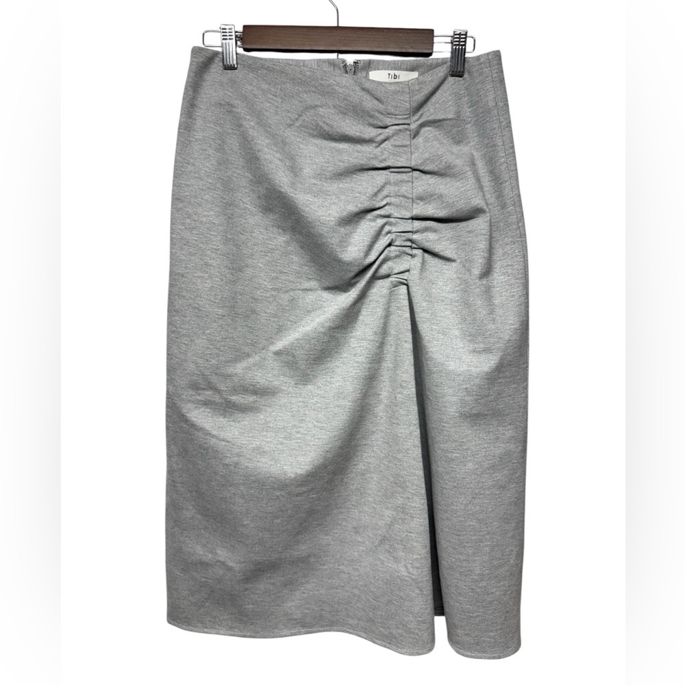 Tibi Origami Grey Ruched Midi skirt
Size 10 - Picture 2 of 8